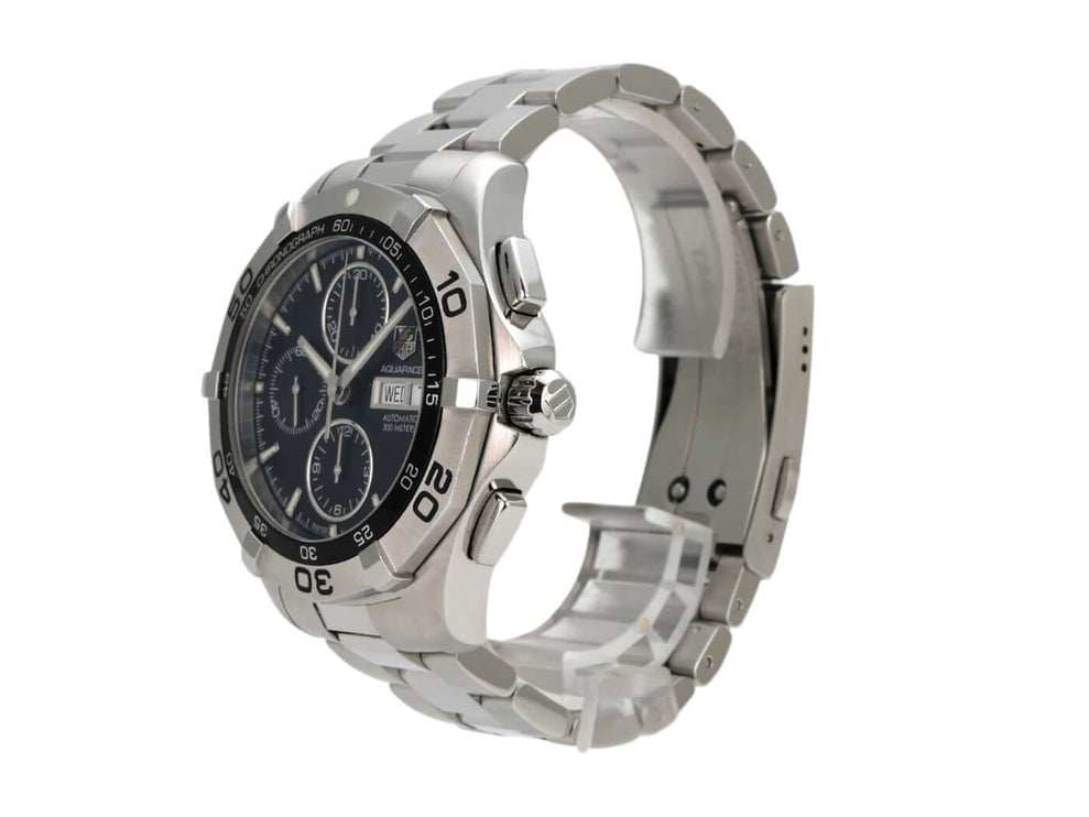 TAG Heuer Aquaracer Automatik Chronograph CAF2010.BA0815, Edelstahlgehäuse, schwarzes Zifferblatt, poliertes Edelstahlband.
