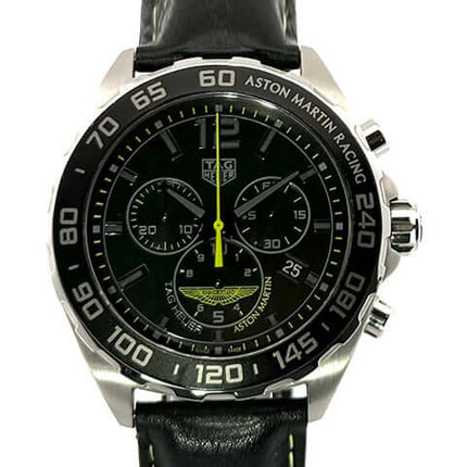 TAG Heuer Formula 1 Chronograph 43mm Aston Martin Edition CAZ101P.FC8245, schwarzes Zifferblatt, graue Lünette und schwarzes Lederarmband