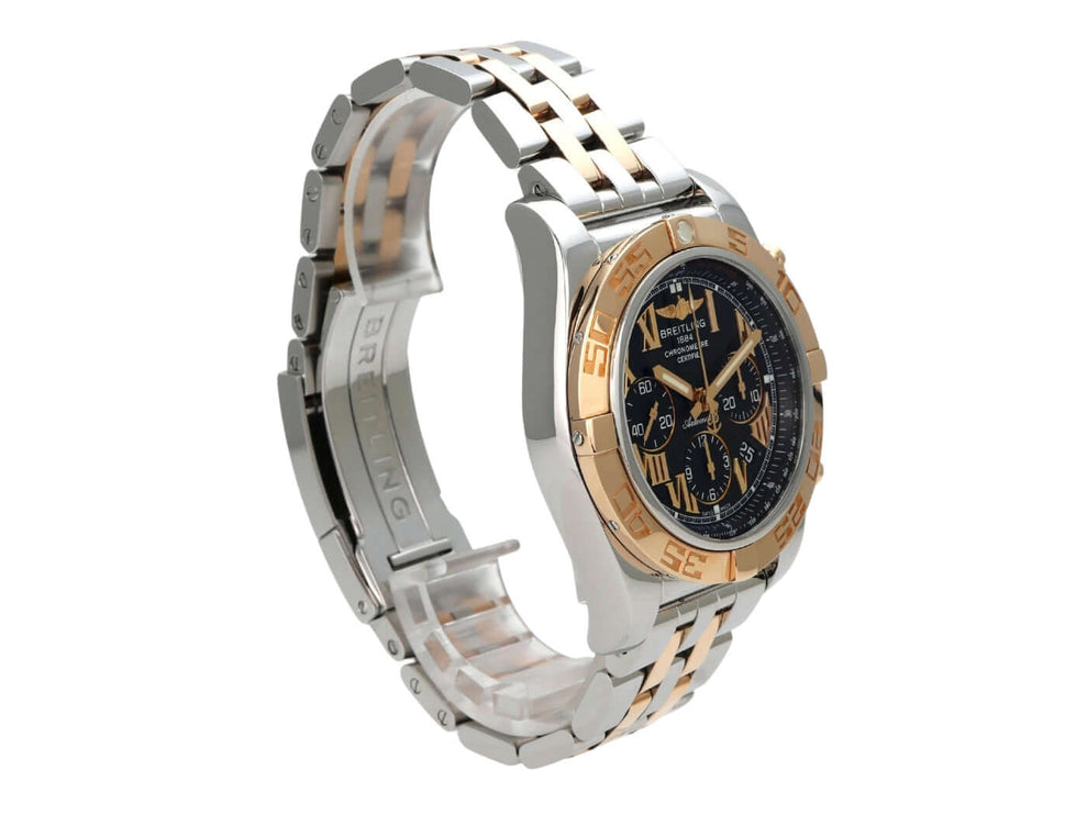 Breitling Chronomat 44 CB011012.B957.388C Edelstahl Rosegold Schwarz auf Armband