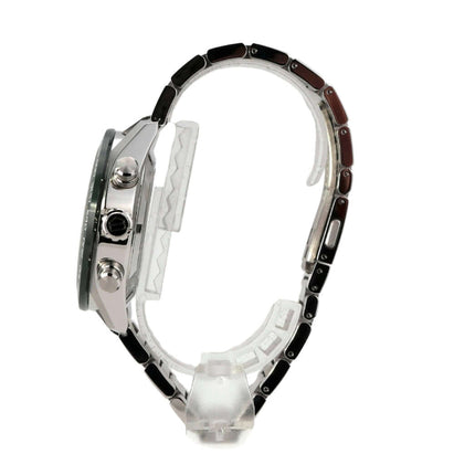 TAG Heuer Carrera Chronograph CBN2A1N.BA0643 mit Edelstahlgehäuse und grünem Zifferblatt seitlich