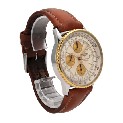 Breitling Navitimer Old Navitimer Chronograph D13022 mit braunem Lederband und silberfarbenem Zifferblatt