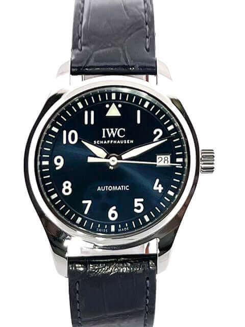IWC Fliegeruhr Automatik 36 IW324008 mit blauem Zifferblatt, Edelstahlgehäuse und schwarzem Lederband
