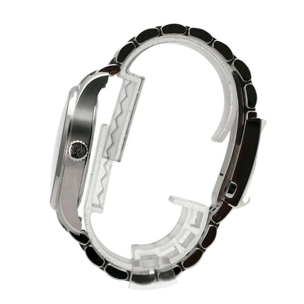 Seitenansicht der IWC Pilots Watch Fliegeruhr Mark XX IW328202 mit Edelstahlband und Faltschließe.