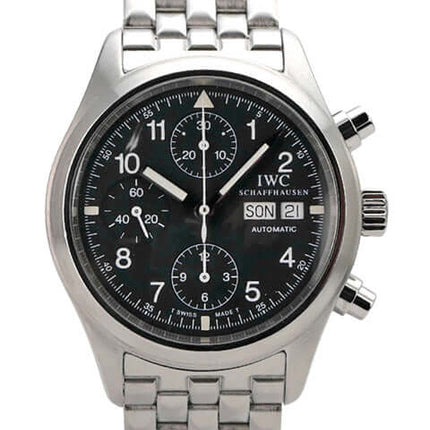 IWC Fliegeruhr Chronograph Automatic IW3706-001 mit schwarzem Zifferblatt und Edelstahlband.