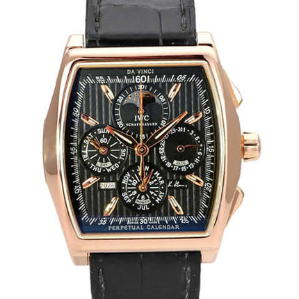 IWC Da Vinci Perpetual Calendar Kurt Klaus IW376205 aus 18 kt Roségold mit schwarzem Lederarmband und schwarzem Zifferblatt