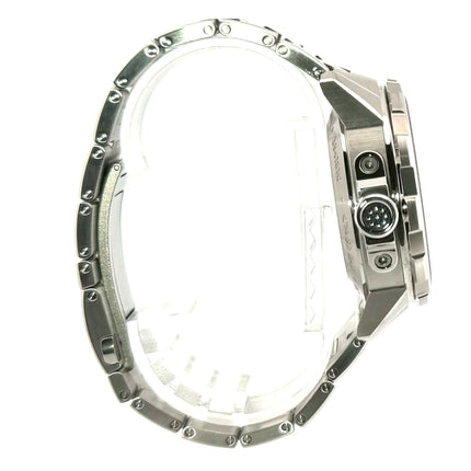 Seitenansicht der IWC Aquatimer Chronograph IW376802, Edelstahlgehäuse und Armband, 44mm Durchmesser, Automatikwerk, wasserdicht bis 30 bar.