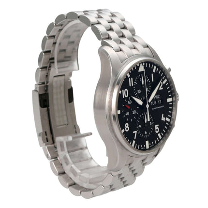 IWC Fliegeruhr Chronograph IW377710 mit schwarzem Zifferblatt und Edelstahlband, 43mm, wasserdicht bis 6 bar.