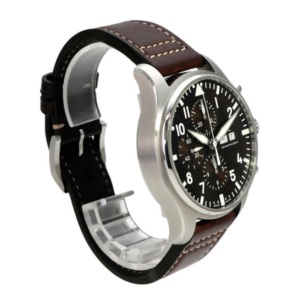 IWC Fliegeruhr Chronograph Edition Antoine de Saint Exupéry IW377713 mit braunem Lederarmband