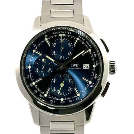 IWC Ingenieur Chronograph IW380802, Edelstahlgehäuse, blaues Zifferblatt, Automatikuhr mit Edelstahlband, 46 Stunden Gangreserve, aus 2018.