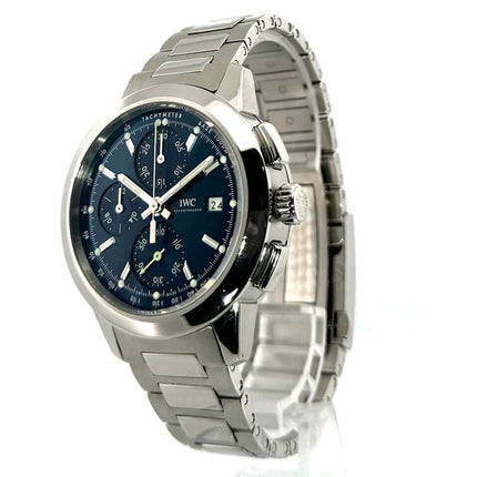 IWC Ingenieur Chronograph Ref. IW380802 aus Edelstahl mit blauem Zifferblatt und Edelstahlband, Jahr 2018, mechanisches Chronographenwerk