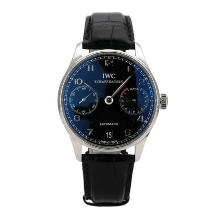 IWC Portugieser Automatic 7 Tage IW500109 mit schwarzem Lederband und blauem Zifferblatt, Gehäusedurchmesser 42,3 mm.