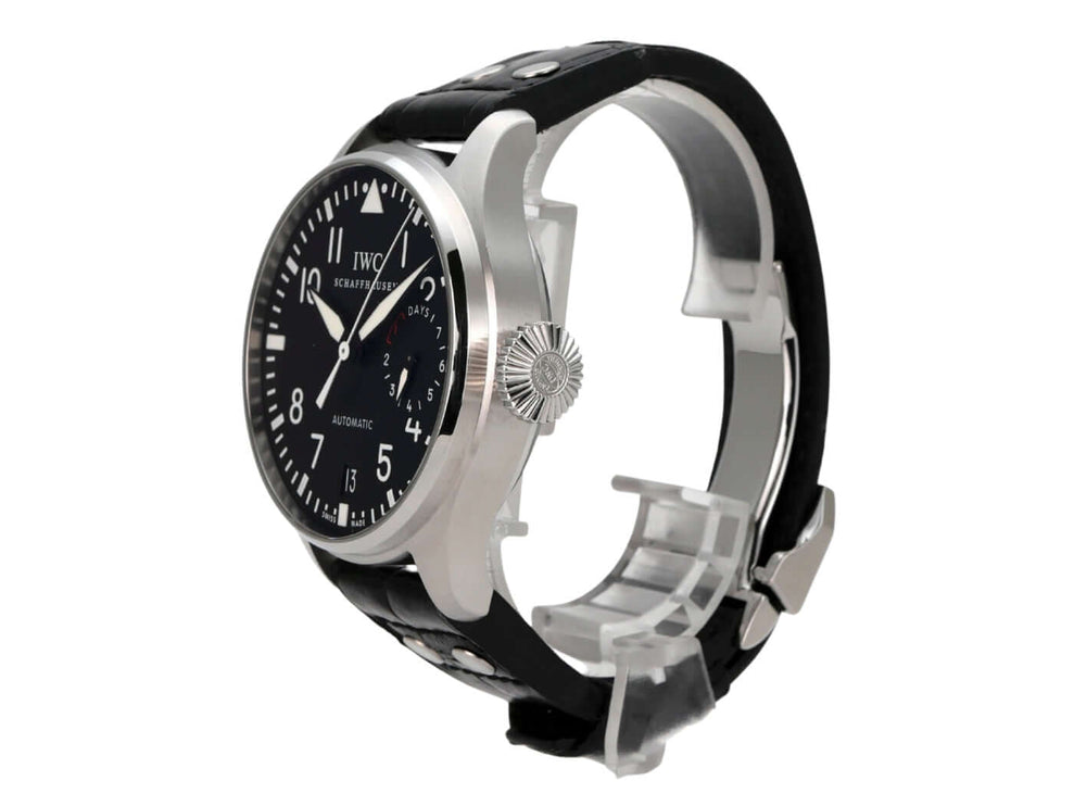 IWC Big Pilot Fliegeruhr IW500401 mit schwarzem Zifferblatt und Lederarmband, Gehäuse aus poliertem Edelstahl.