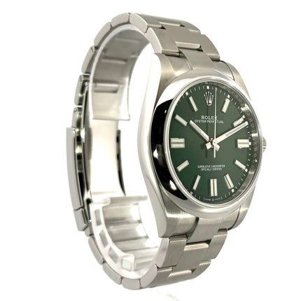 Rolex Oyster Perpetual 41 Ref. 124300 Grün, Edelstahlgehäuse, grünes Zifferblatt, Oyster-Armband, ungetragen, Box und Papiere, deutsche Lieferung 11-2021.