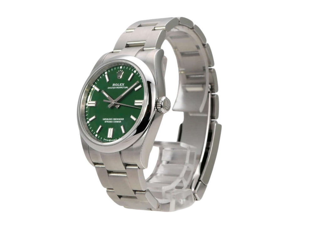 Rolex Oyster Perpetual 36 126000 Grün mit grünem Zifferblatt und Edelstahlarmband.