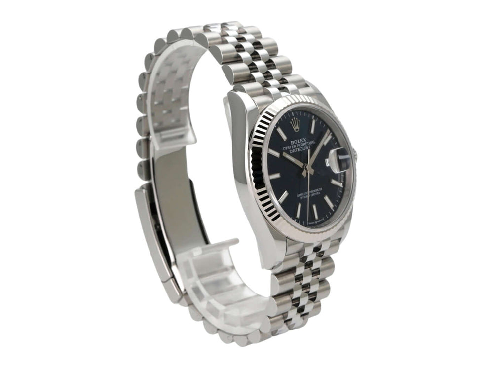 Rolex Datejust 36 Oystersteel Weißgold 126234 Blau Jubile-Band seitliche Ansicht mit blauem Zifferblatt und Jubile-Armband