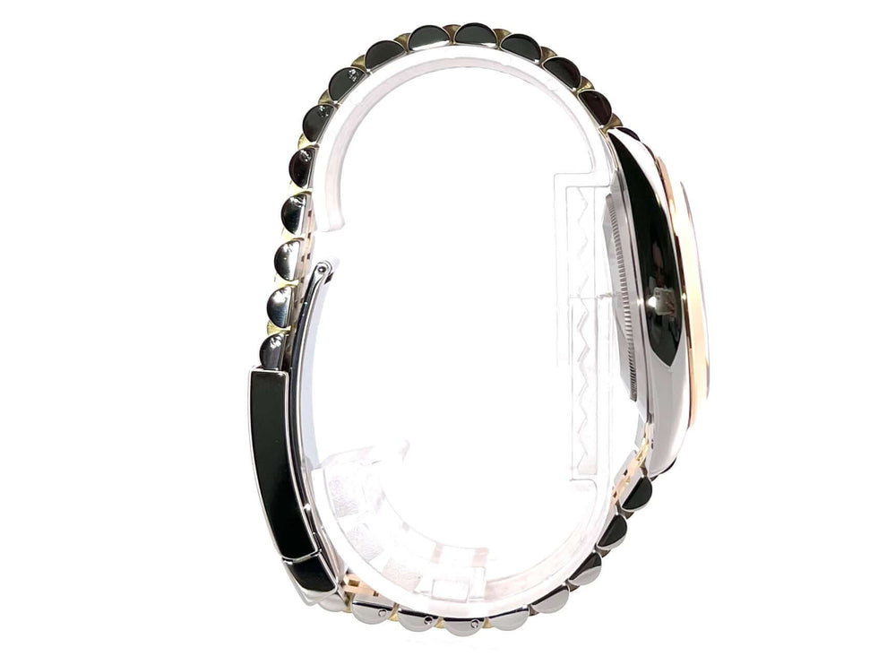 Rolex Datejust 41 Edelstahl Gelbgold Ref. 126303 Seitenansicht, Jubile-Band, poliertes und satiniertes Edelstahl-Gelbgold-Gehäuse, luxuriöse Uhr