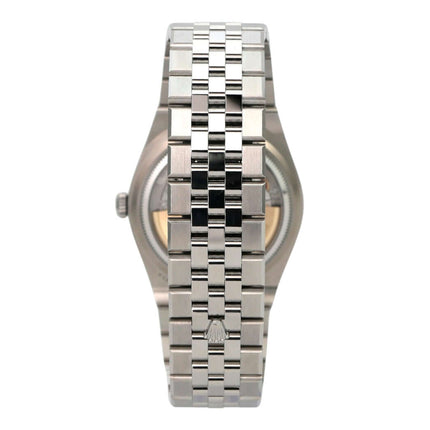 Rolex Land-Dweller 40 Oystersteel Weißgold 127334 Tiefweiß Wabe Flat Jubile-Band mit poliertem Edelstahlband.