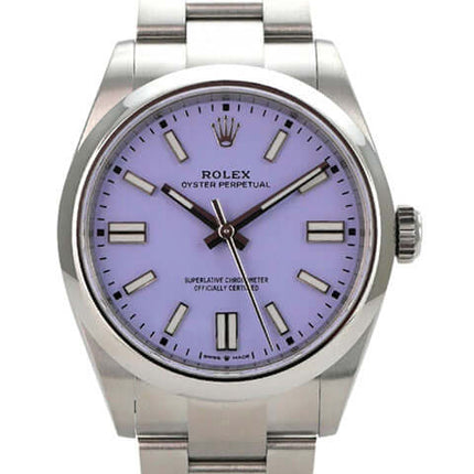 Rolex Oyster Perpetual 41 Ref. 134300 Lavender mit lila Zifferblatt und Edelstahlarmband.
