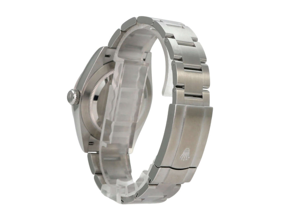 Rolex Oyster Perpetual 41 Ref. 134300 Lavender Edelstahlband und Gehäuse seitlich betrachtet.