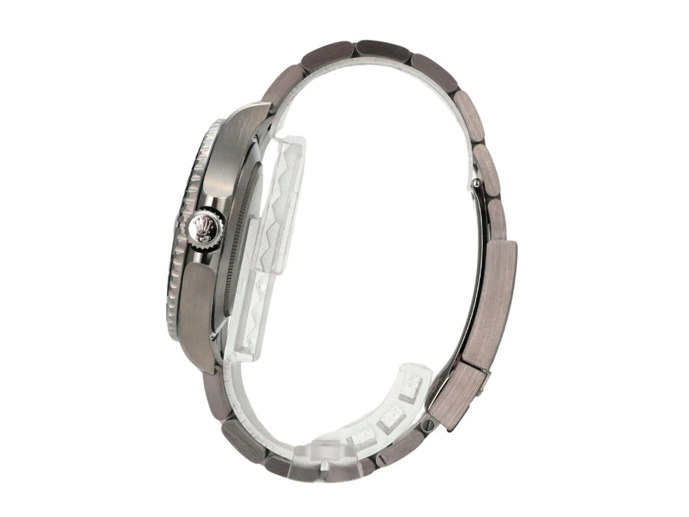 Rolex Yacht-Master 42 Titan 226627 seitliche Ansicht des Titan-Gehäuses und Armbands