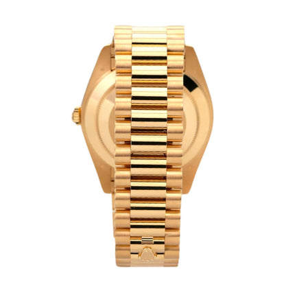 Rolex Day-Date 40 Gelbgold 228238, Uhrenseite mit Präsident Armband aus 18 kt Gelbgold.