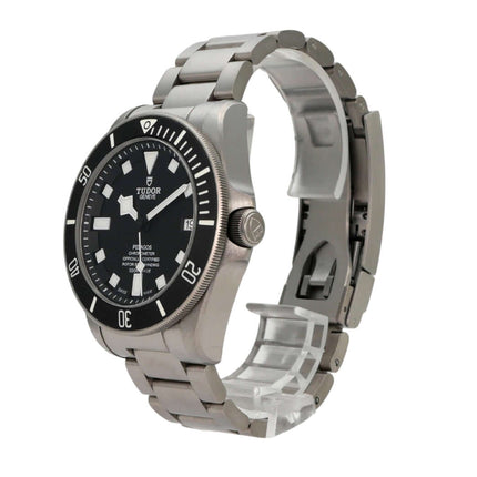 Tudor Pelagos 39 Titan Black M25407N-0001, schwarze Taucheruhr aus Titan mit 39-mm-Gehäuse und Automatikwerk