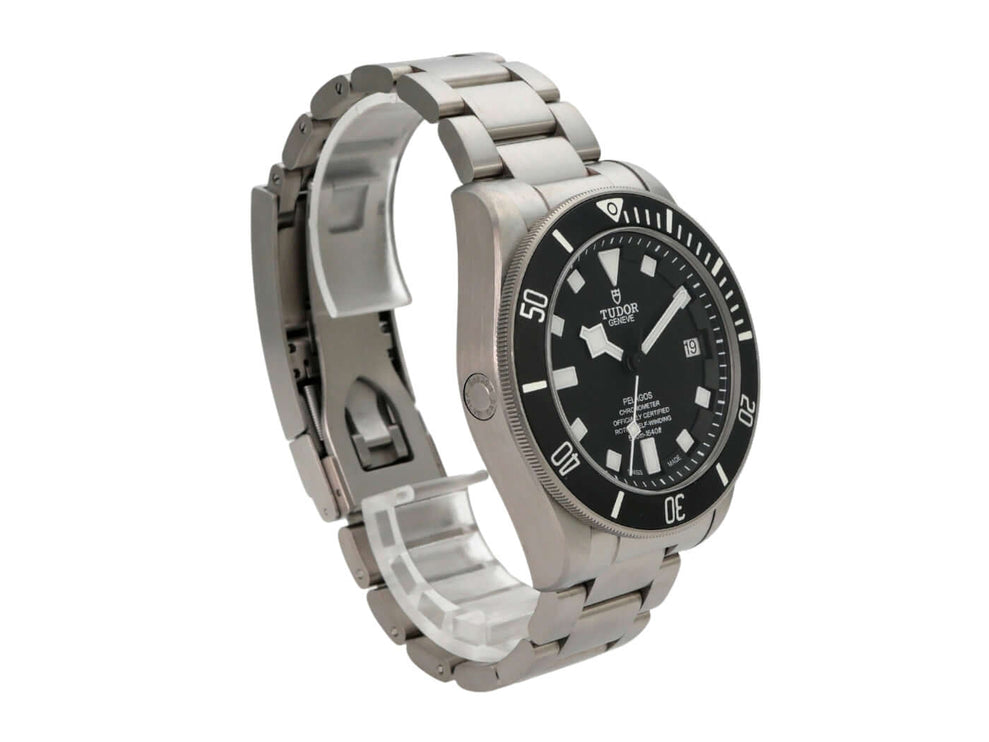 Tudor Pelagos 39 Titan Black M25407N-0001: schwarze Taucheruhr aus Titan mit Automatik und Keramiklünette