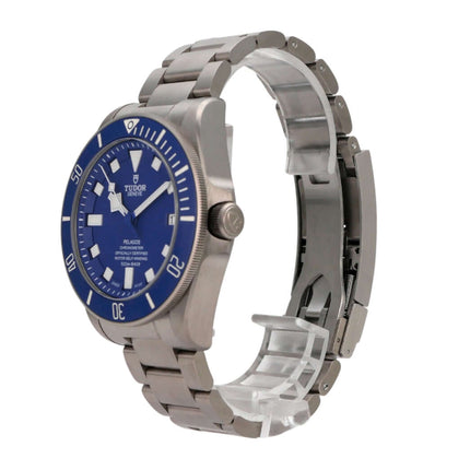 Tudor Pelagos Titan Blue M25600TB-0001 elegante Taucheruhr mit blauem Zifferblatt und Titanarmband