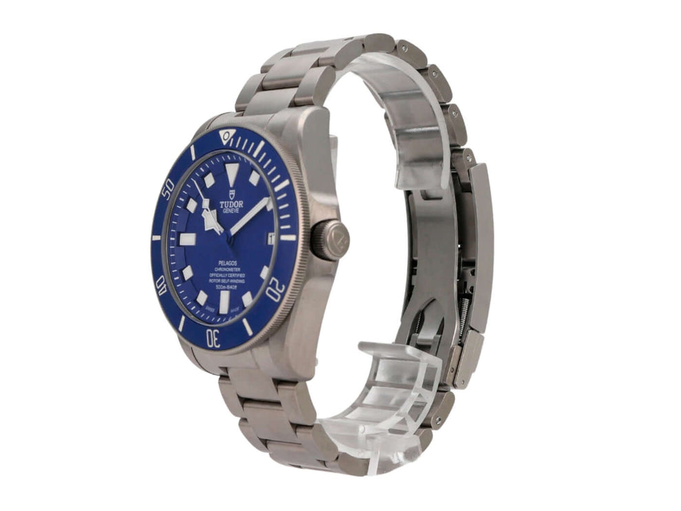 Tudor Pelagos Titan Blue M25600TB-0001 elegante Taucheruhr mit blauem Zifferblatt und Titanarmband
