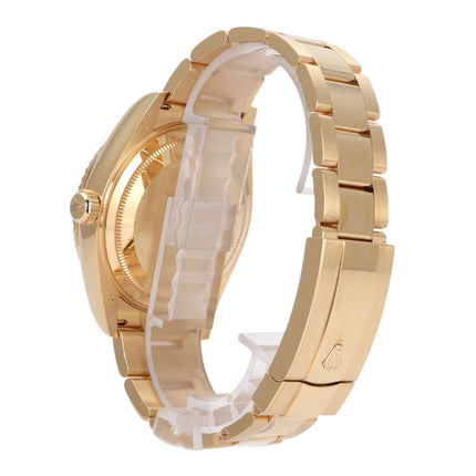 Rolex Sky-Dweller 336938, Gehäuse aus 18 kt Gelbgold, polierter und satinierter Oysterband.