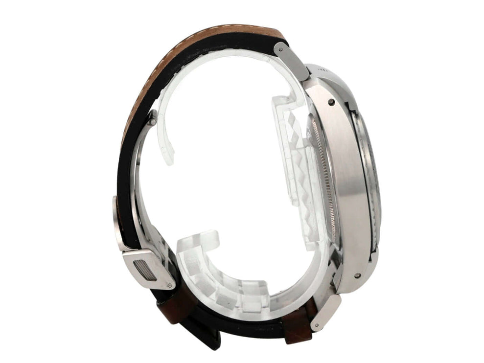 Tudor Black Bay P01 M70150-0001 aus Edelstahl mit braunem Lederband, drehbarer Lünette und Automatik