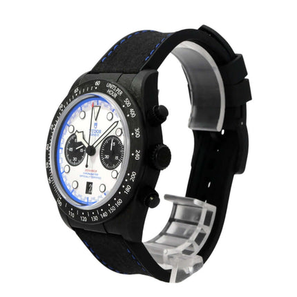Tudor Black Bay Chrono Carbon 25 M79377KN-0001 Chronograph mit Carbongehäuse, weißem Zifferblatt und schwarzem Kautschukband