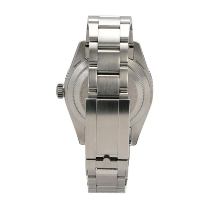 Tudor Black Bay M7943A1A0NU-0001 Rückansicht mit Edelstahlgehäuse und Armband.