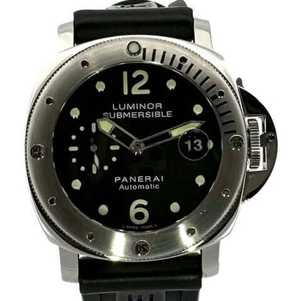 Panerai Luminor Submersible Automatic Acciaio 44 PAM00024 mit schwarzem Zifferblatt, Edelstahlgehäuse und schwarzem Kautschukband.