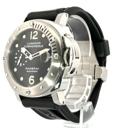 Panerai Luminor Submersible Automatic Acciaio 44 PAM00024, polierter Edelstahl, schwarzes Kautschukband, Datumsanzeige bei 3 Uhr.