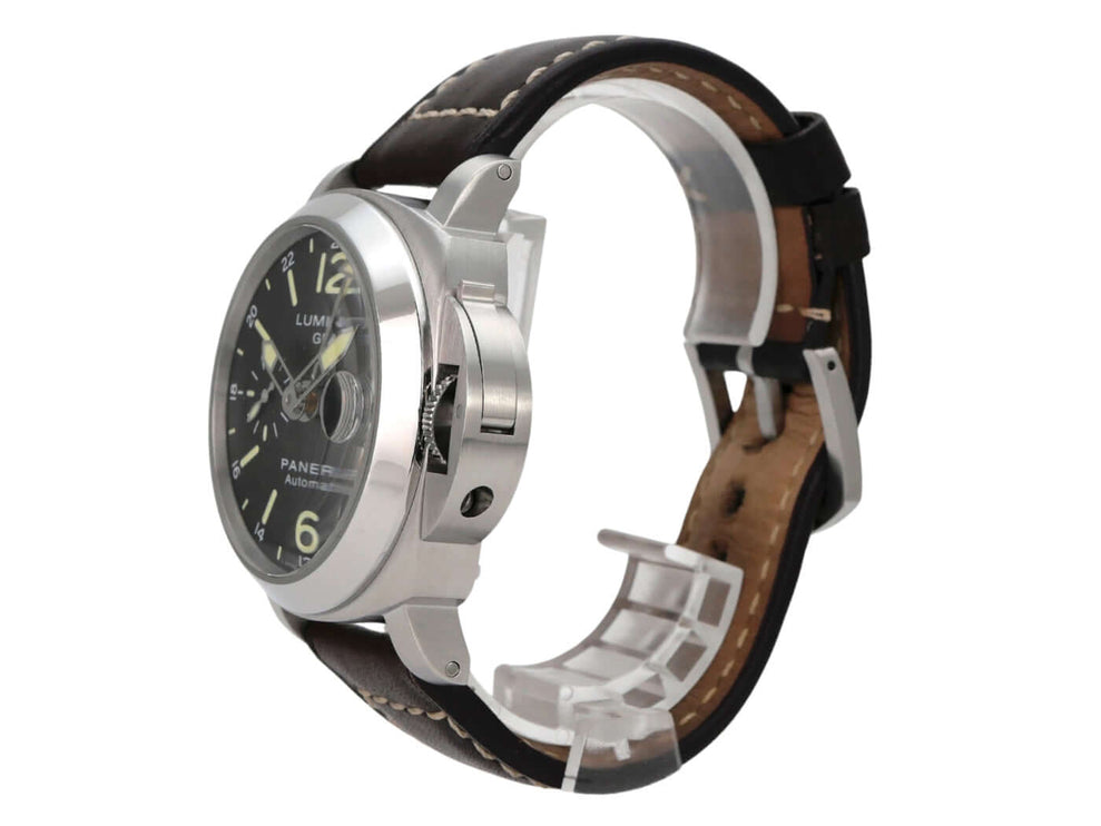 Panerai Luminor GMT PAM00297 Edelstahl-Gehäuse, braunes Lederband, schwarzes Zifferblatt mit fluoreszierenden Ziffern.