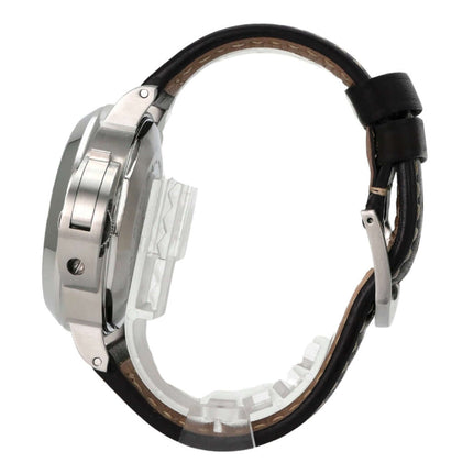 Panerai Luminor GMT PAM00297 seitliche Ansicht der Uhr mit braunem Lederarmband
