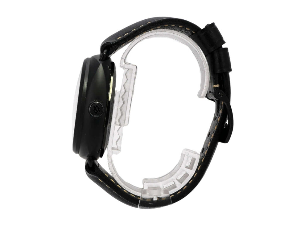 Panerai Radiomir 8 Days Ceramic PAM00384 seitliche Ansicht mit schwarzem Keramikkgehäuse und Lederarmband.