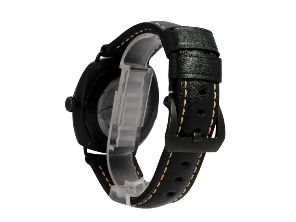 Panerai Radiomir 8 Days Ceramic PAM00384 mit schwarzem Lederarmband und Keramikgehäuse, seitliche Ansicht.