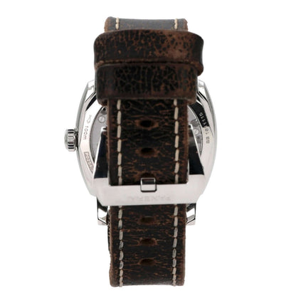 Rückansicht der Panerai Radiomir 1940 3 Days PAM00514 mit braunem Lederarmband und Edelstahlverschluss.