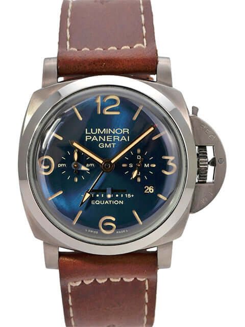 Panerai Luminor 1950 8 Days GMT Titanio PAM00670 mit braunem Lederarmband und blauem Zifferblatt.