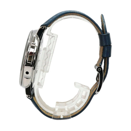 Panerai Luminor Due PAM00906 3 Days Acciaio 42 seitliche Ansicht der Uhr mit blauem Lederarmband.