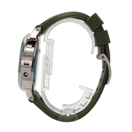 Panerai Luminor Base Logo 44 PAM01087 seitliche Ansicht mit grünem Kautschukband und Edelstahlgehäuse