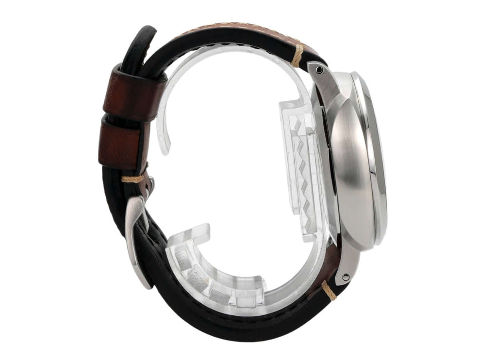 Seitenansicht der Panerai Luminor Marina 1950 PAM01312 mit braunem Lederarmband und Edelstahlgehäuse.