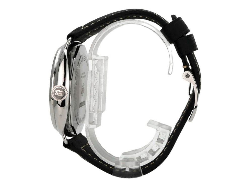 Panerai Radiomir Officine PAM01382 seitlicher Blick auf die Uhr mit schwarzem Lederarmband und Edelstahlgehäuse.