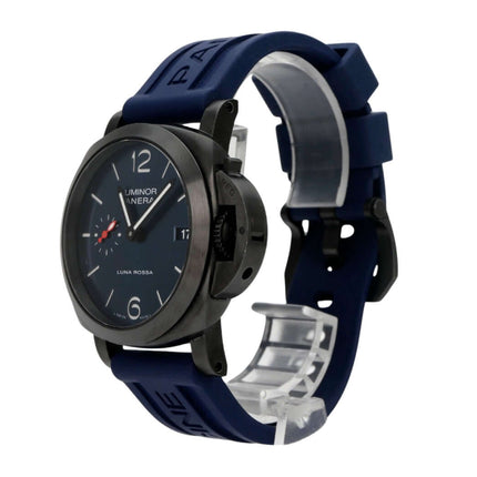 Panerai Luminor Quaranta Steel DLC Luna Rossa PAM01408 Uhr mit blauem Kautschukband und satiniertem Gehäuse