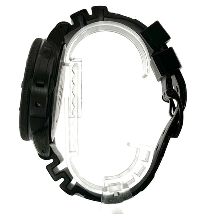 Panerai Luminor Submersible Carbotech PAM01616 seitliche Ansicht