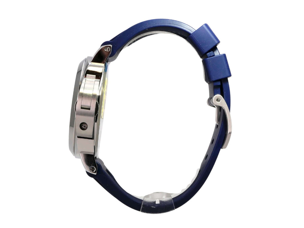 Panerai Luminor Base Logo 44 PAM01623 seitliche Ansicht mit blauem Kautschukband und poliertem Edelstahlgehäuse.