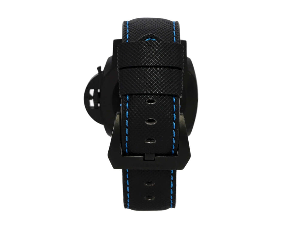 Panerai Luminor Marina 44 Carbotech PAM01661, schwarzes Textilarmband mit blauen Nähten und Dornschließe, Rückansicht.