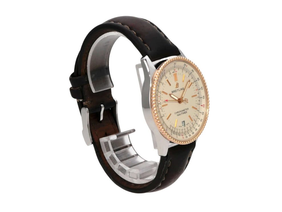 Breitling Navitimer 1 Automatic 38 U17325211G1P1 mit braunem Krokolederband und cremefarbenem Zifferblatt